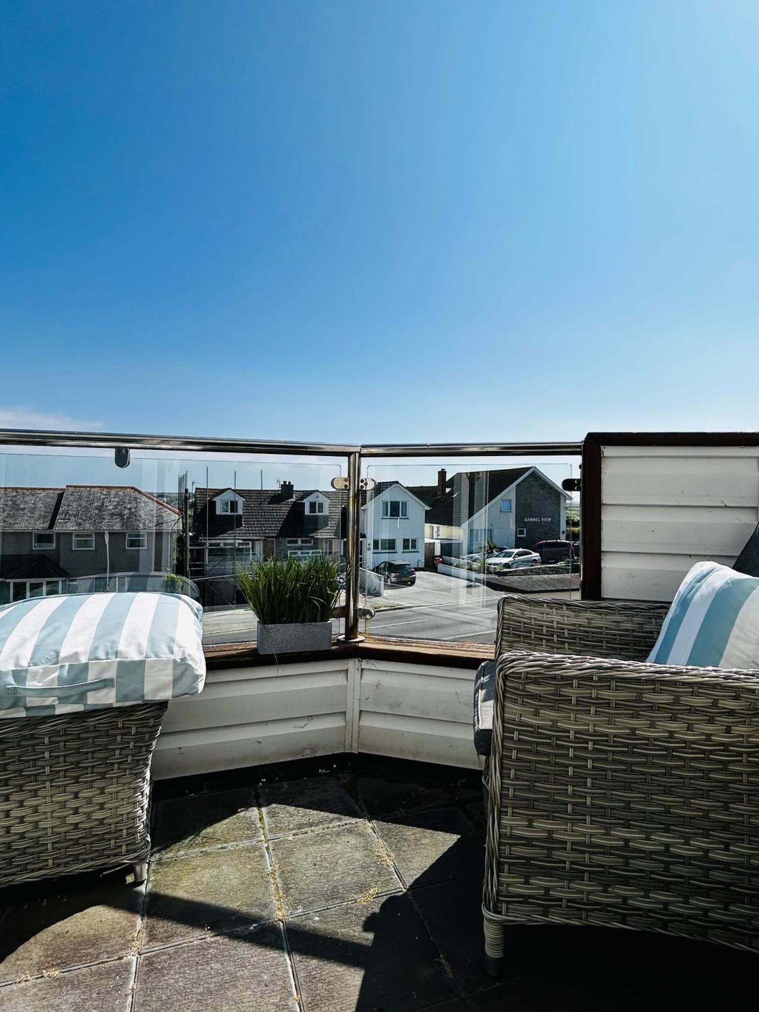 Pentire Headland Retreat Apartment Newquay  Bagian luar foto